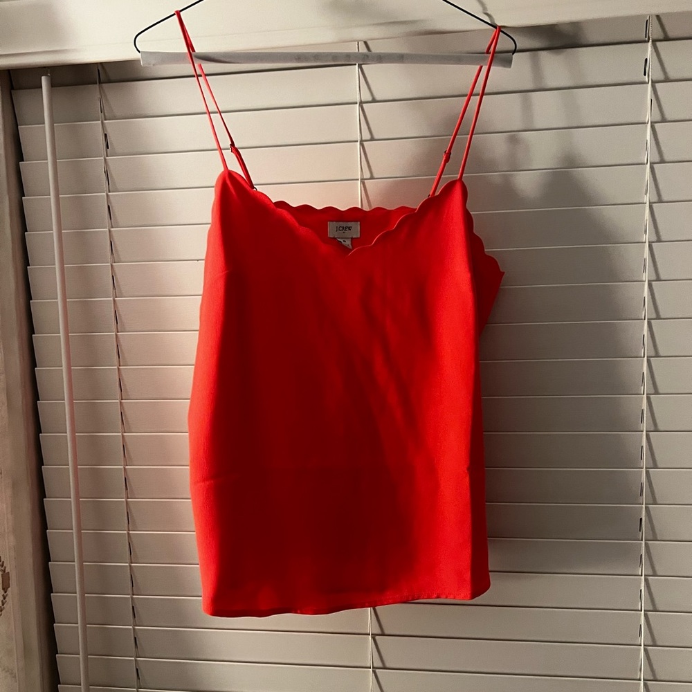 Coral colored scalloped tank